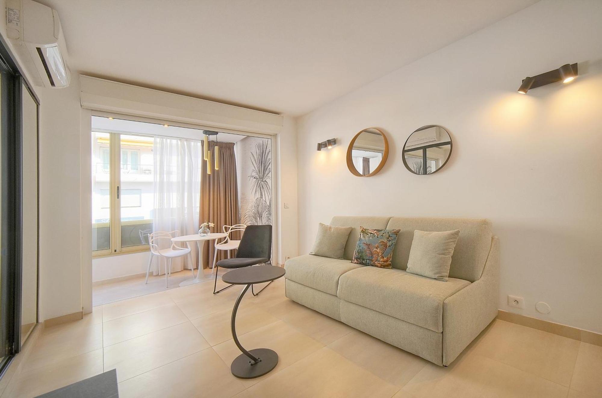 Palace - Ultra Center - 2 Min Sea - Vca Apartamento